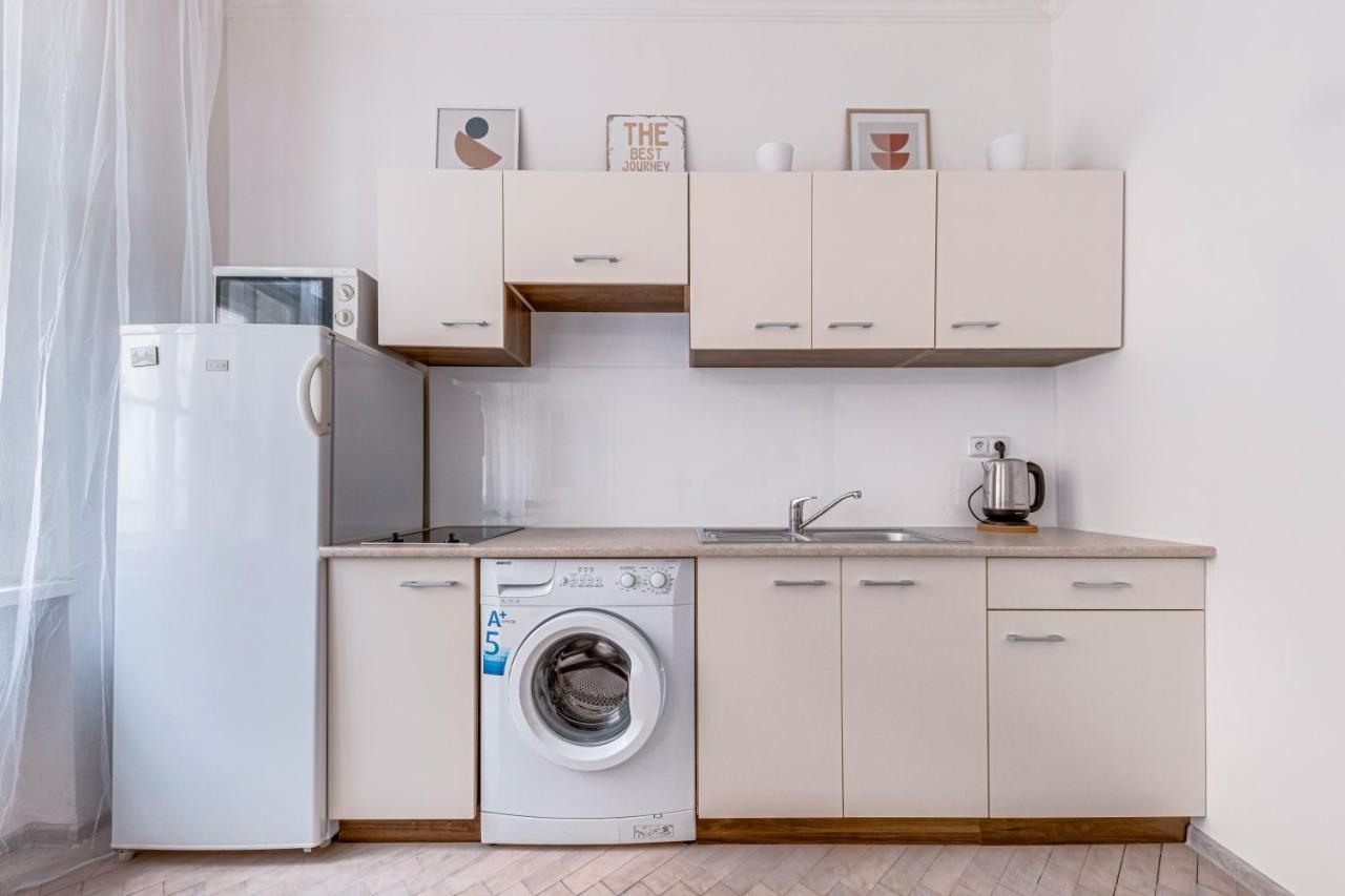 Vita Nejedleho Apartments Praga Esterno foto
