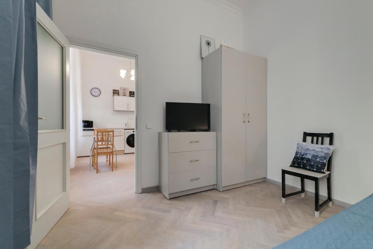 Vita Nejedleho Apartments Praga Esterno foto
