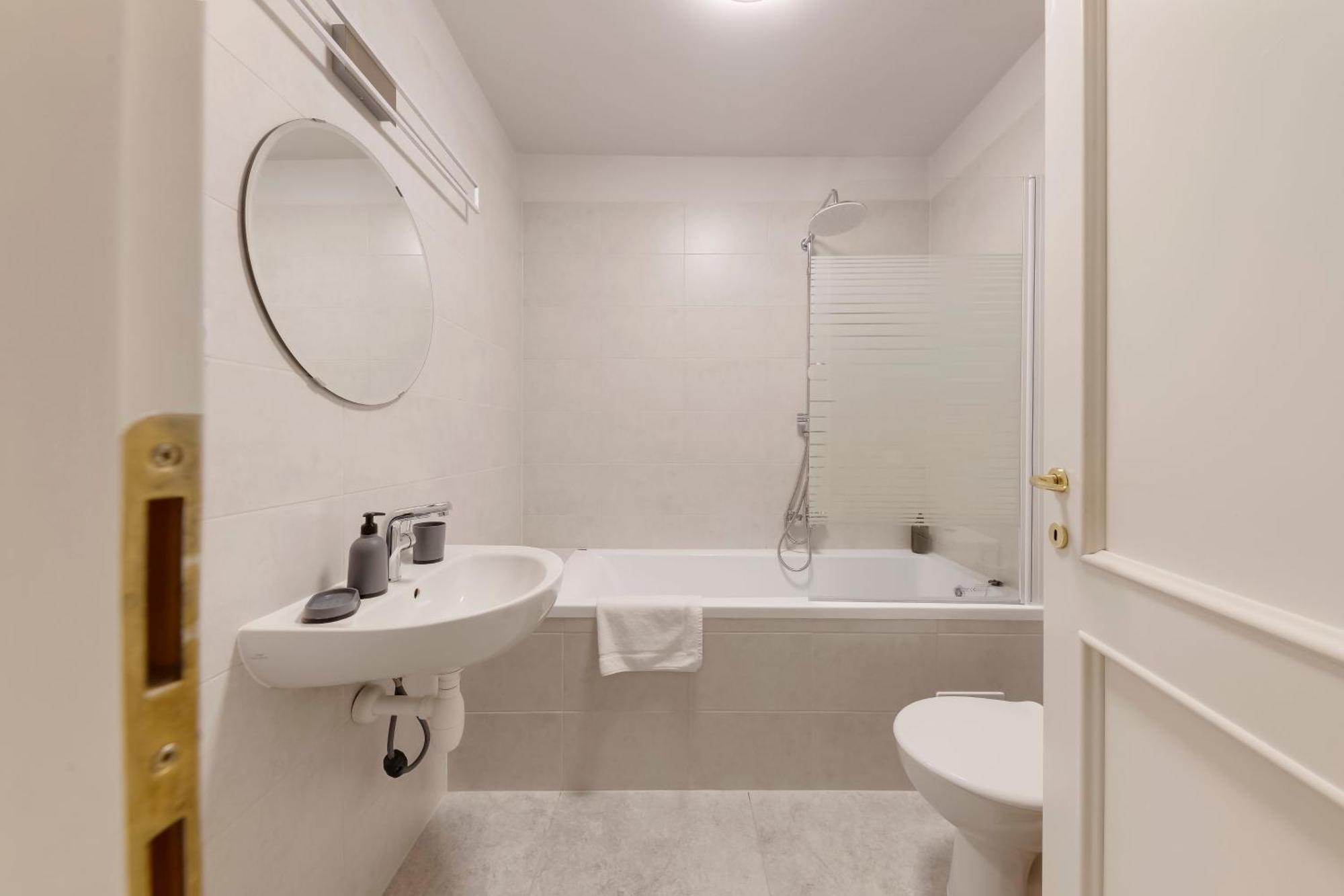 Vita Nejedleho Apartments Praga Esterno foto